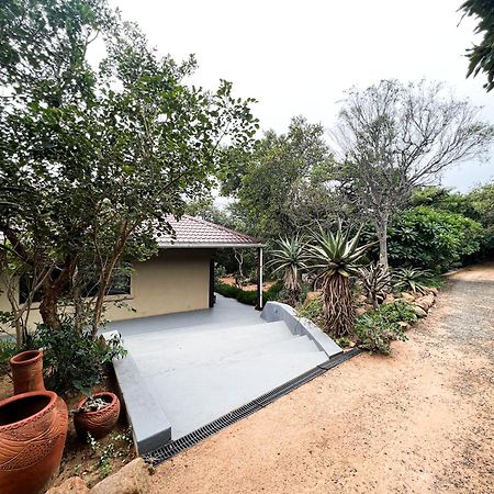 Ukuthula Cottages Kampersrus AH Buitenkant foto