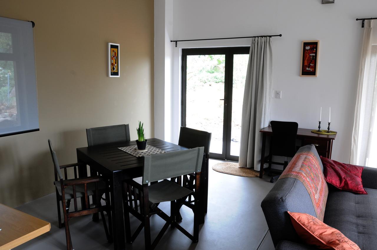 Ukuthula Cottages Kampersrus AH Buitenkant foto